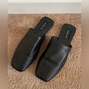 Aqua Black Closed Flats